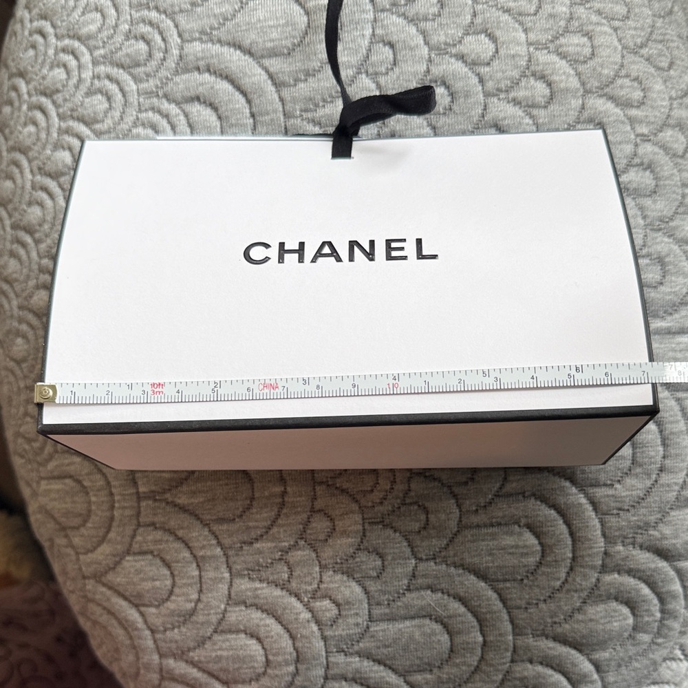 Chanel Box/Pouch Collection - Picture 12 of 15